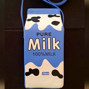 Pure Milk Crossbody bag